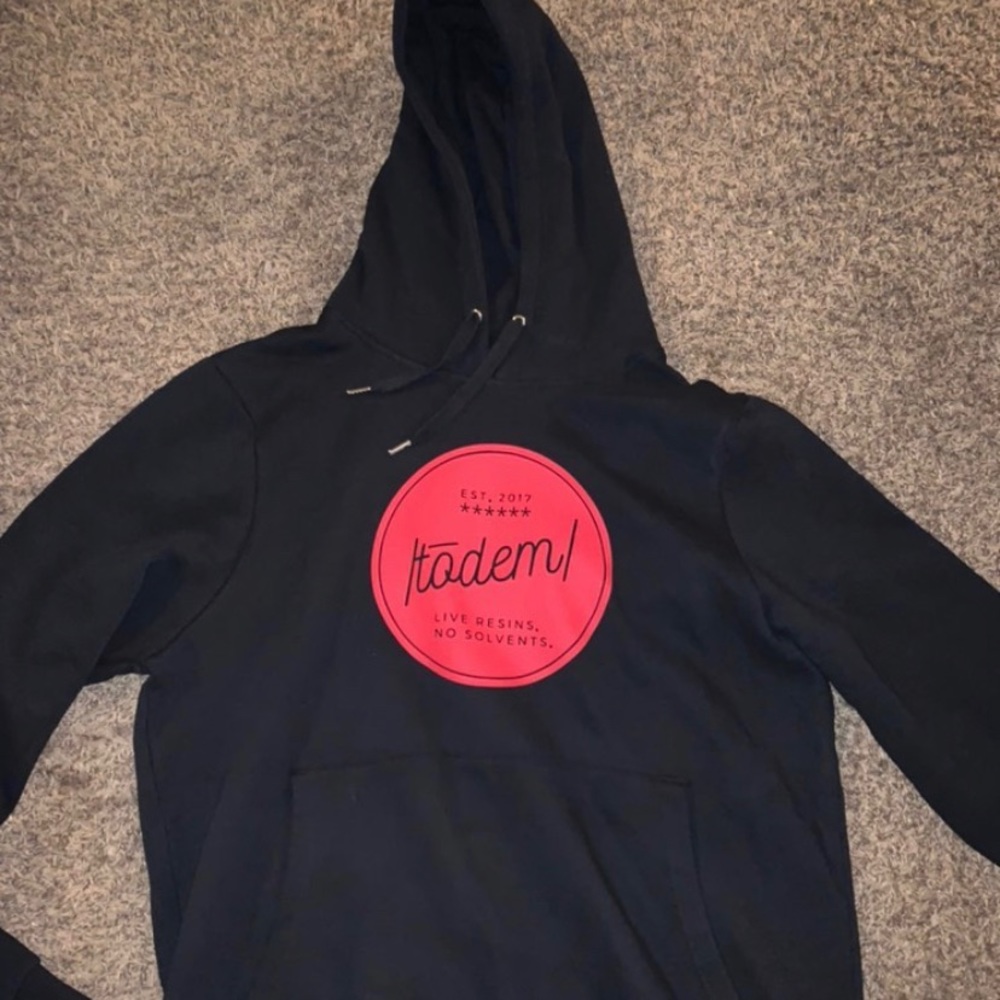 Men’s sweater